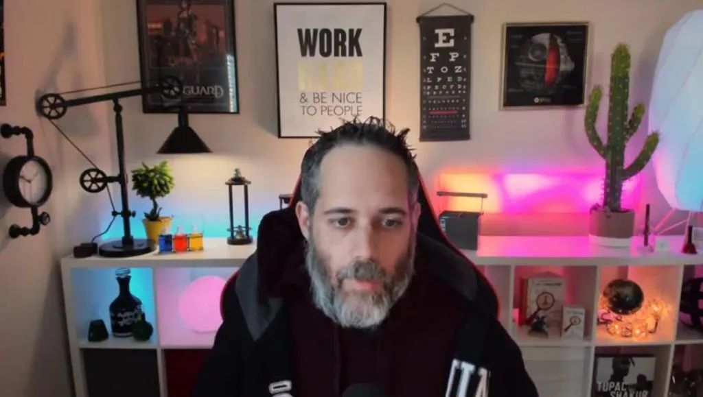 新手入门手册:是游戏程序员还是游戏策划？